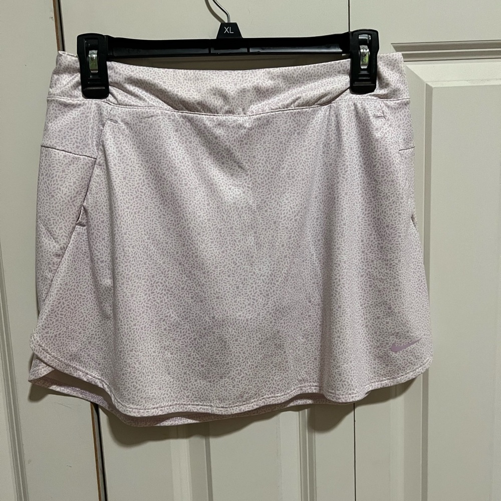 Nike lavender skort, size large